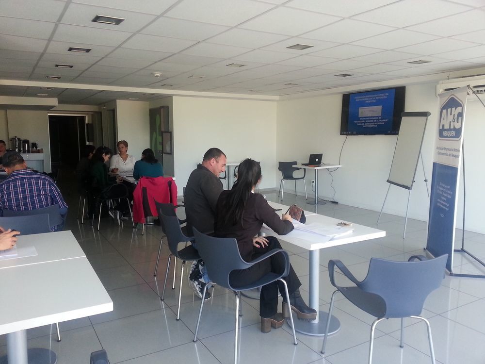 Hotel Neu 354 Neuquen Ngoại thất bức ảnh